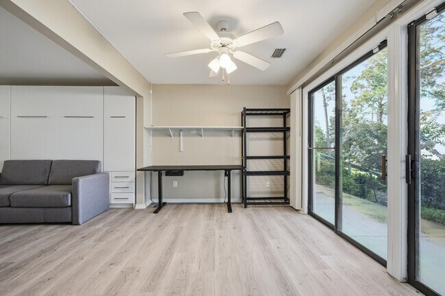 Building Photo - 48 Marina Cove Dr