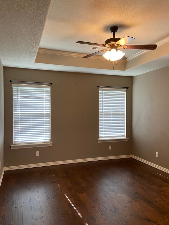 Building Photo - 6208 Ironwood Ln