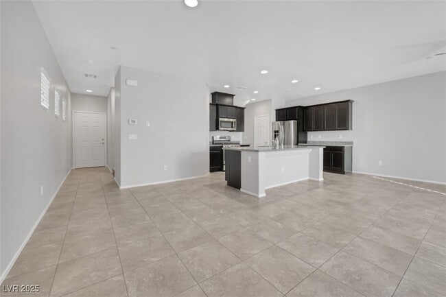 Building Photo - 1123 Bobby Basin Ave