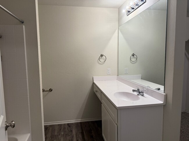 Building Photo - 11016 NW 100th St