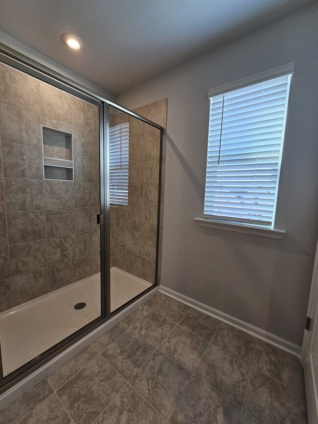 Building Photo - 1004 Maridian St