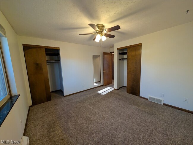 Building Photo - 3792 Baumberger Rd