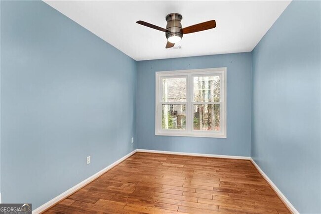 Building Photo - 560 Kimball Crest Ct