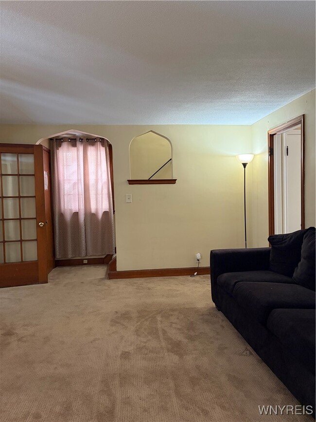 Building Photo - 624 16th St