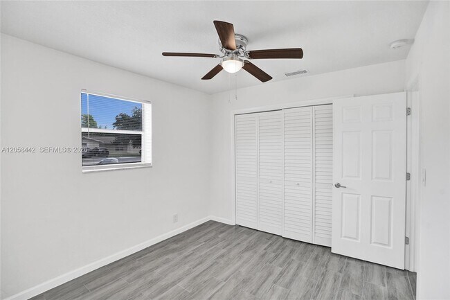 Building Photo - 5900 NW 19th St