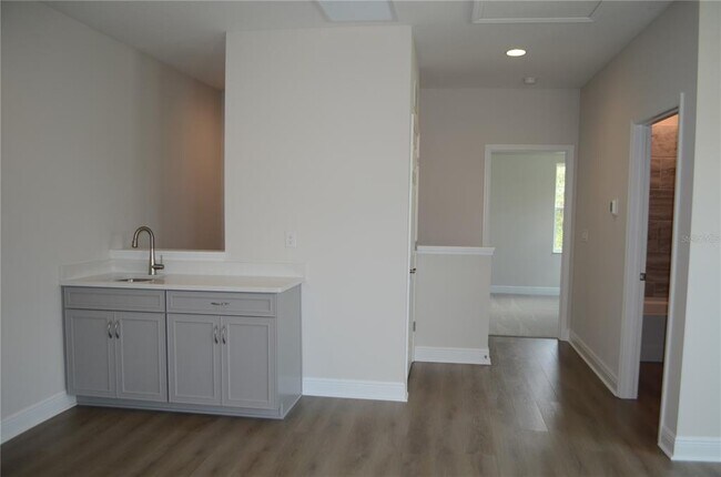 Building Photo - 35335 Big Hawk Dr