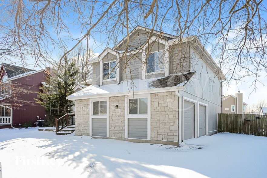 Building Photo - 409 Sandra Ln