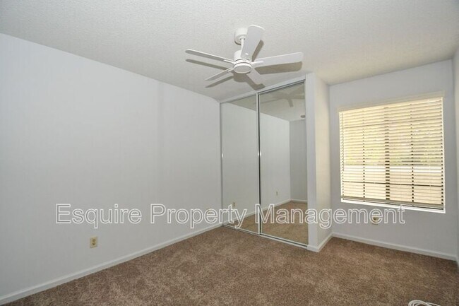 Building Photo - 1115 Mission Verde Dr