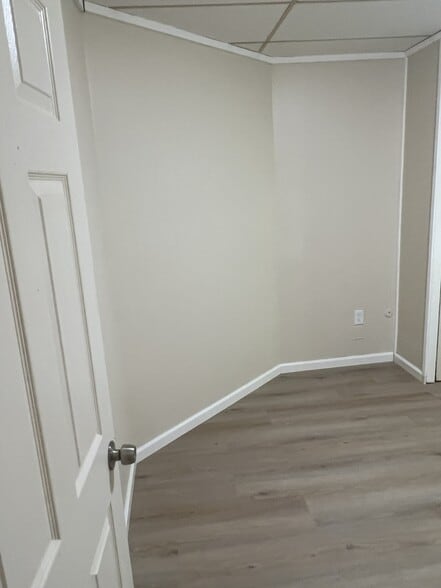 Bedrooms - 122 Dewey avenue