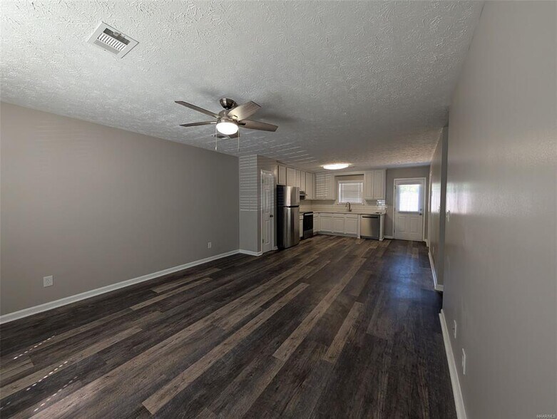 Building Photo - 3413 A Sullivan Ln