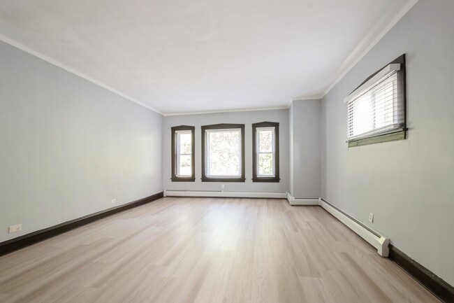 Building Photo - 1510 Pitner Ave