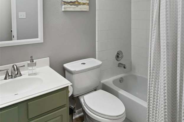 Building Photo - 21235 Bending Green Way