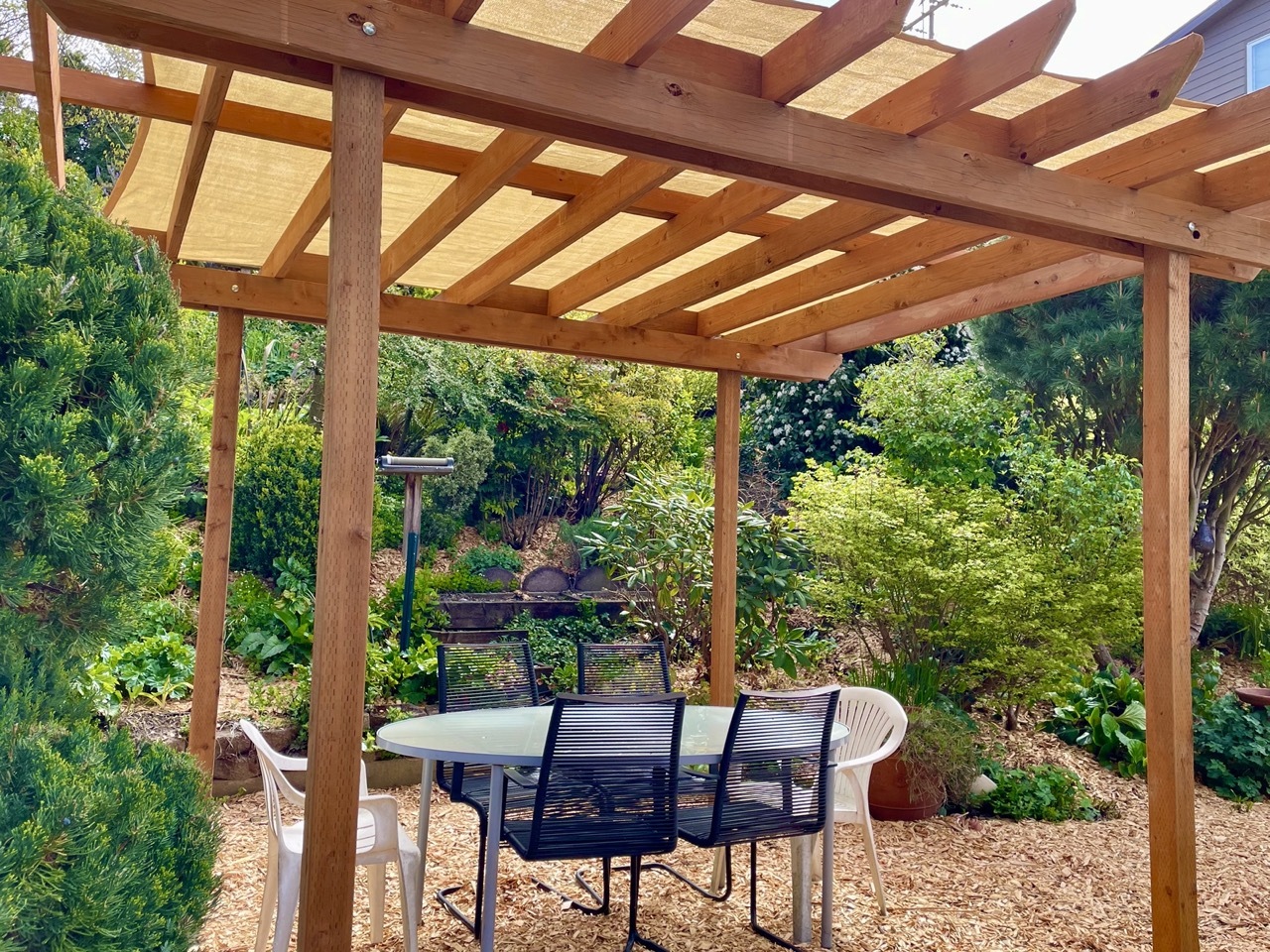 Shaded outdoor seating - 2801 14th Ave W