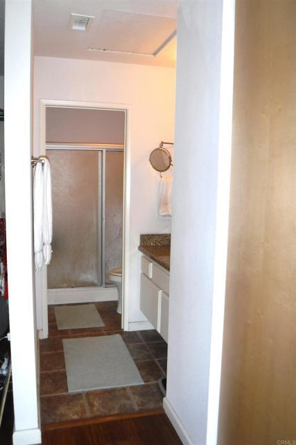 Building Photo - 1612 Bridgeview Dr