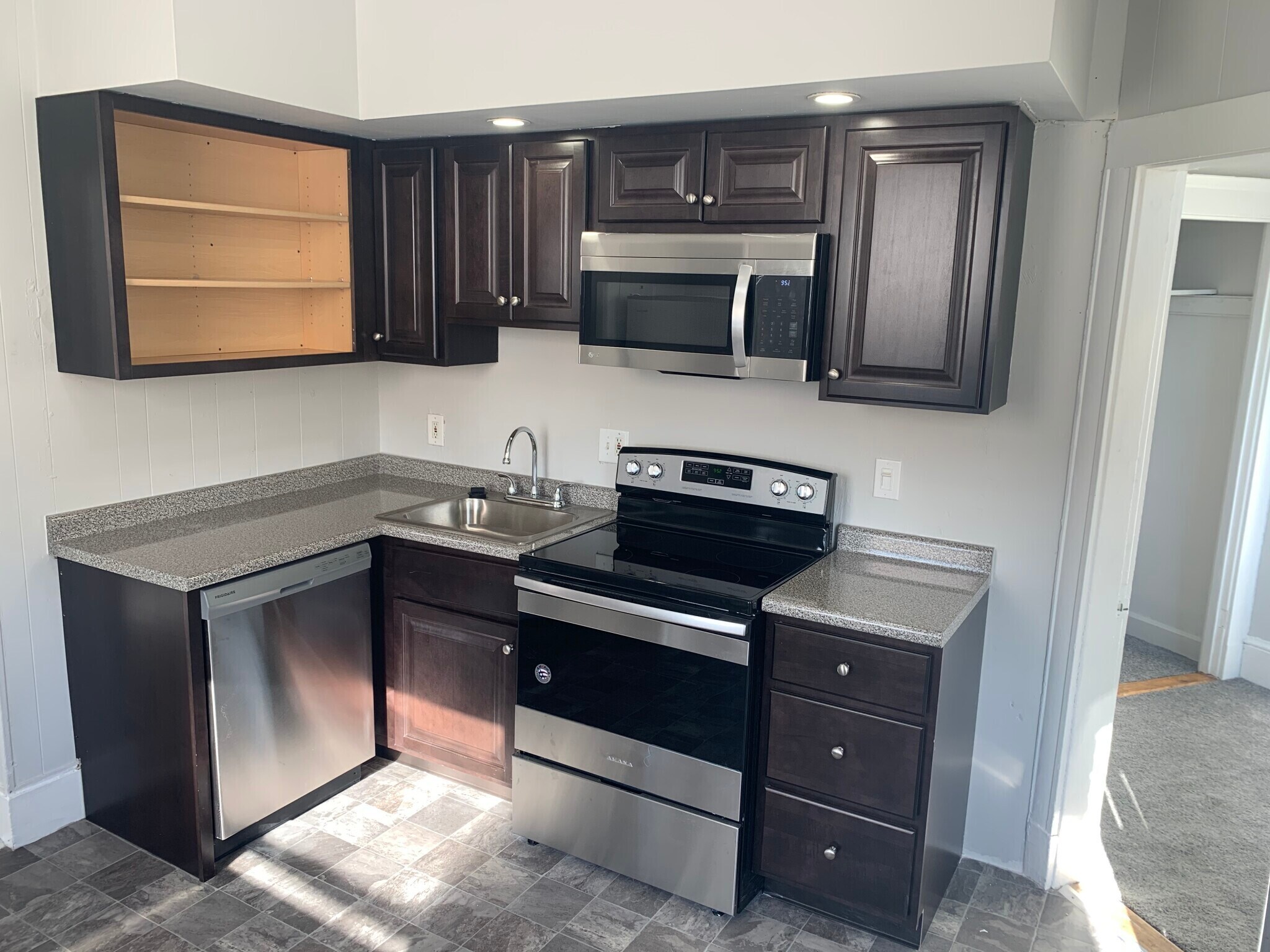 Building Photo - 1692 Commonwealth Ave