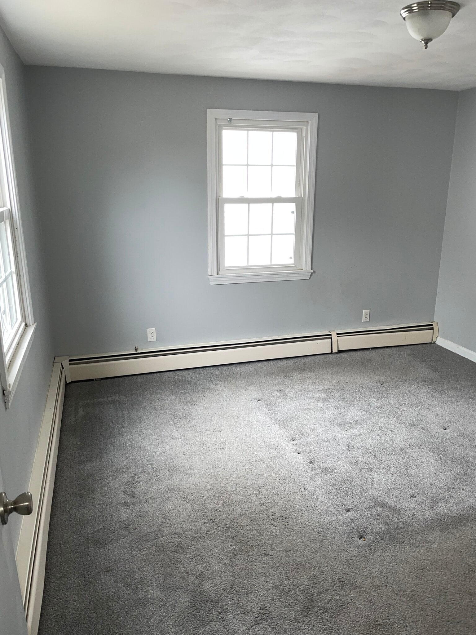 Building Photo - 72 Sterling St