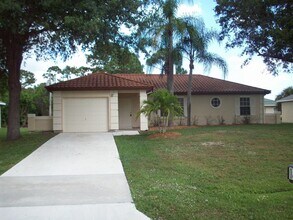 Building Photo - Beautiful  3 / 2  rental home