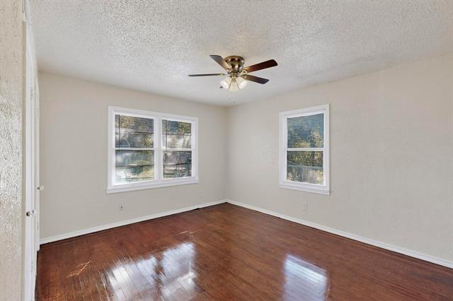 Building Photo - 3817 Vanette Ln