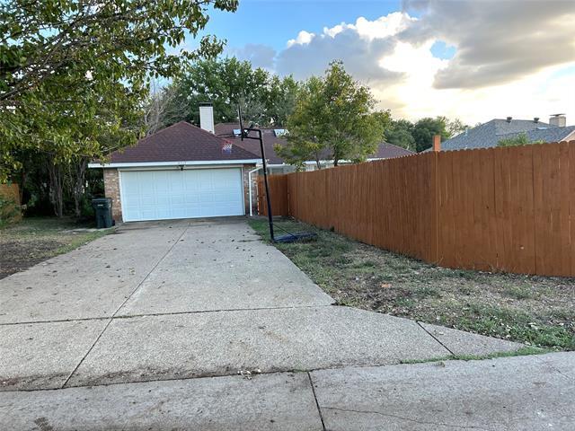 Building Photo - 2517 Rich Oak Dr