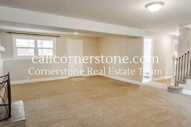 Building Photo - 2215 N Chelton Rd