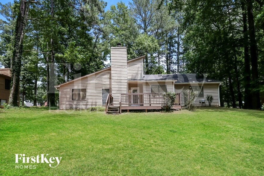 Building Photo - 5301 W Jones Bridge Rd