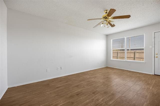 Building Photo - 4524 Alamosa St