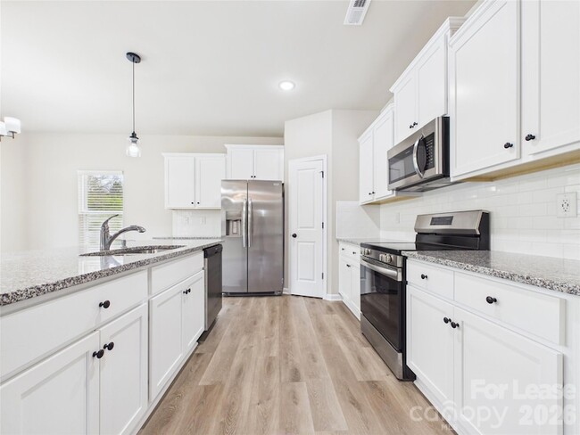 Building Photo - 9058 Stoney Waters Ct