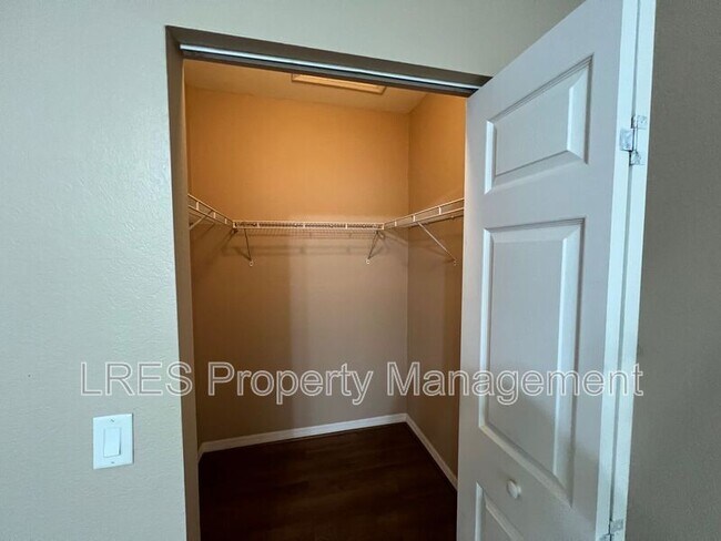 Building Photo - 2496 Grand Central Pkwy