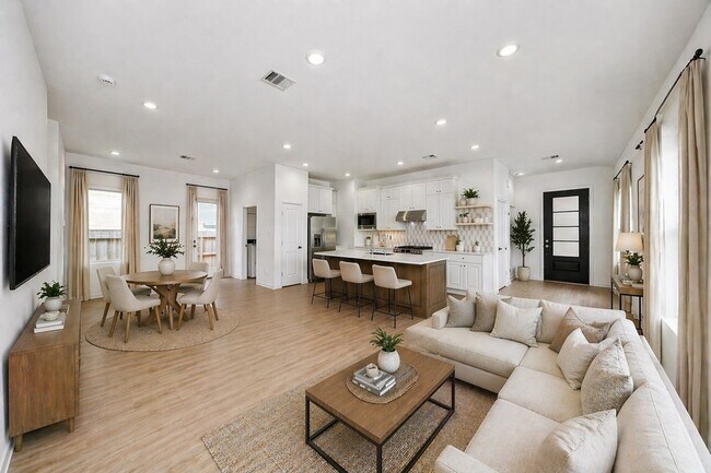 Building Photo - 15623 Red Panda Rd