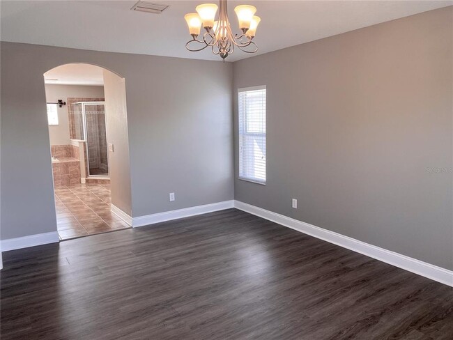 Building Photo - 4151 Knollpoint Dr
