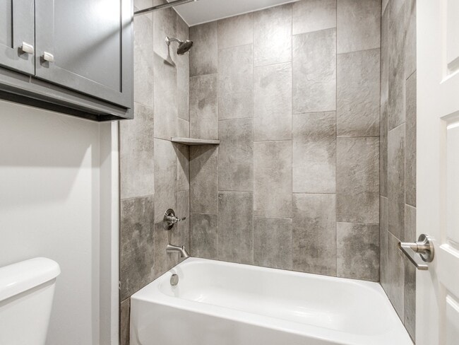 Building Photo - 14525 Rochefort Ln