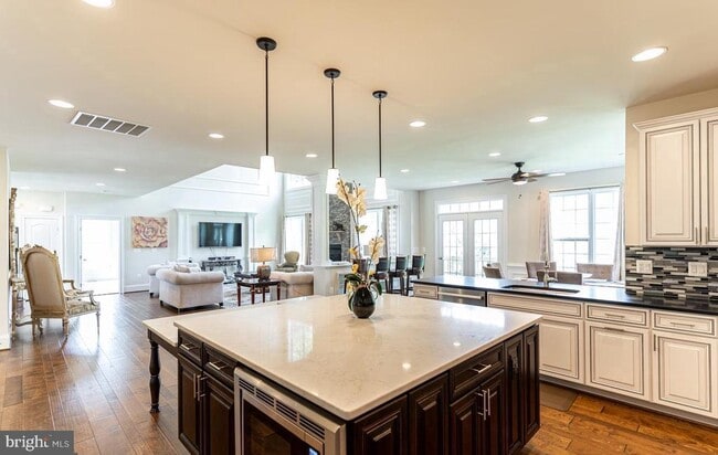 Building Photo - 6626 Ivy Hill Dr