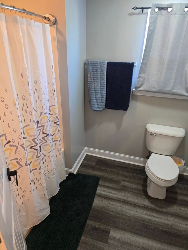 Building Photo - 504 Wyckfield Way