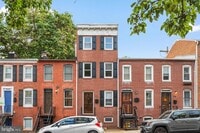 Building Photo - 322 S Poppleton St
