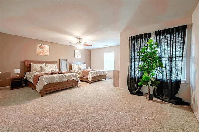 Building Photo - 3042 Crestbrook Bend Ln
