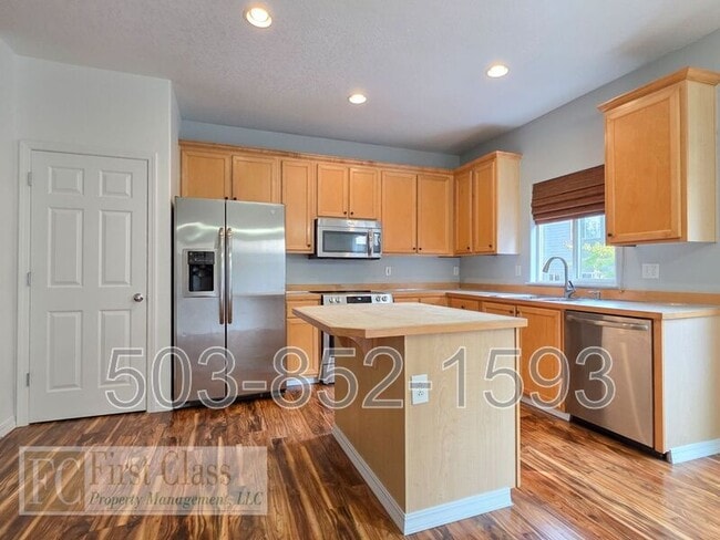 Building Photo - 13180 SW BRIANNE Way