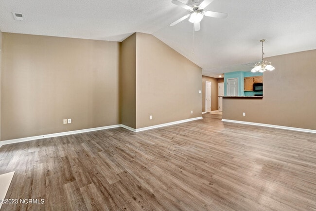 Building Photo - 122 Gooding Dr