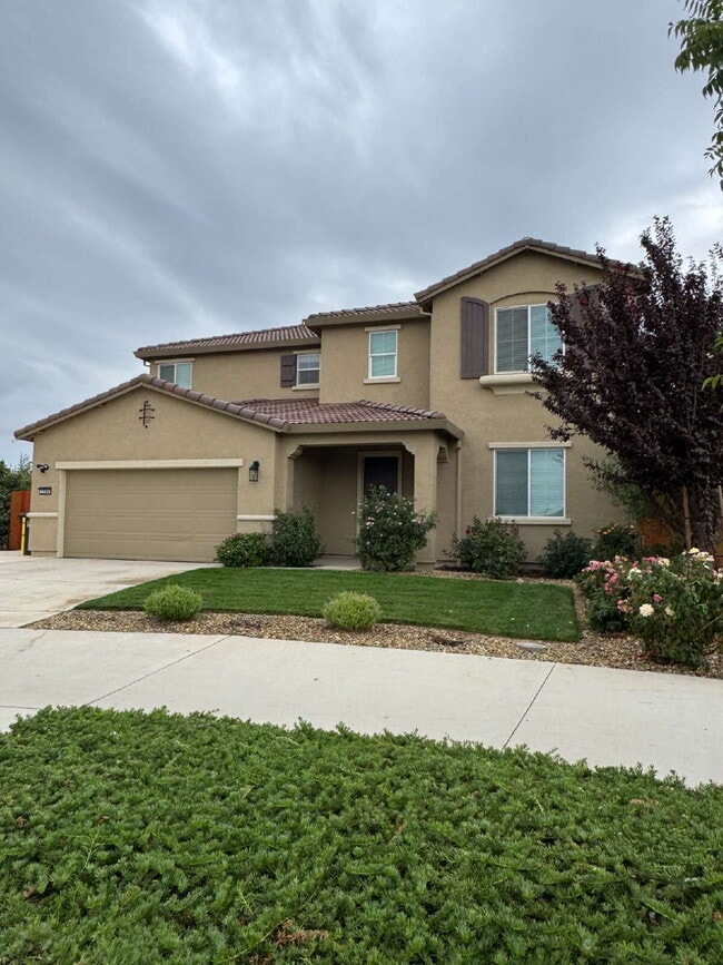 Building Photo - Move In Special!  The Home That Stands Alone — Literally