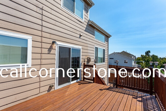 Building Photo - 4394 Crow Creek Dr