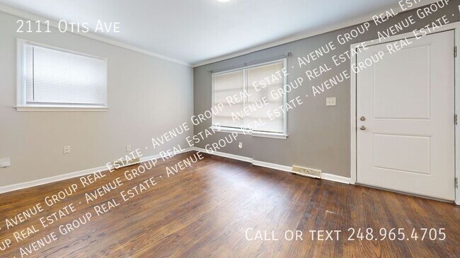 Building Photo - 2111 Otis Ave