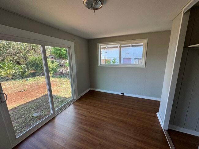 Building Photo - Newly Remodeled Lahaina Main House