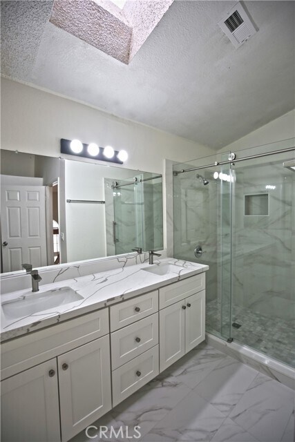 Building Photo - 3211 Armsley Dr