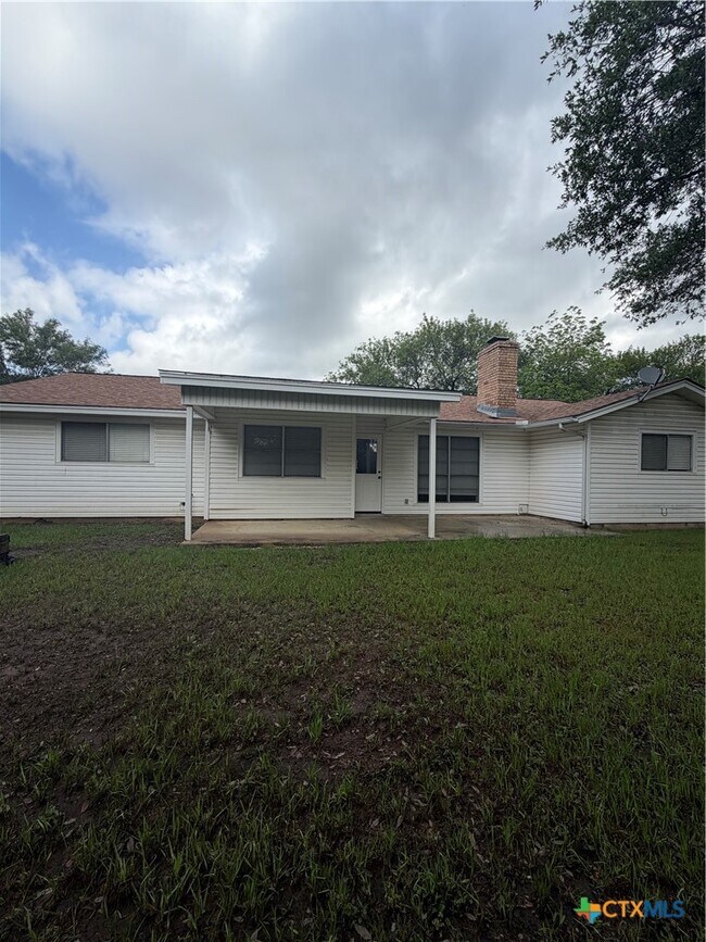 Building Photo - 1727 Redwood St