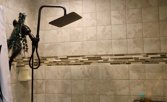 Building Photo - 14 Sterling Rd