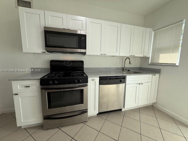 Building Photo - 7207 Bay Dr