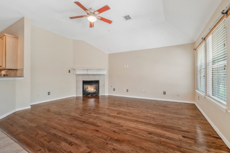 Building Photo - 6412 Autumn Trail