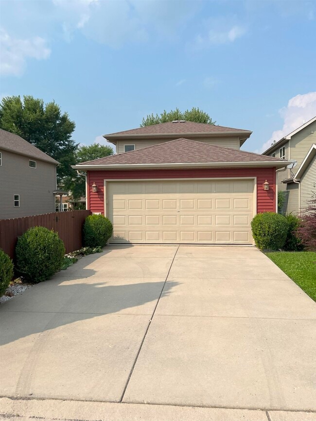 Building Photo - 6119 Arrowpoint Way