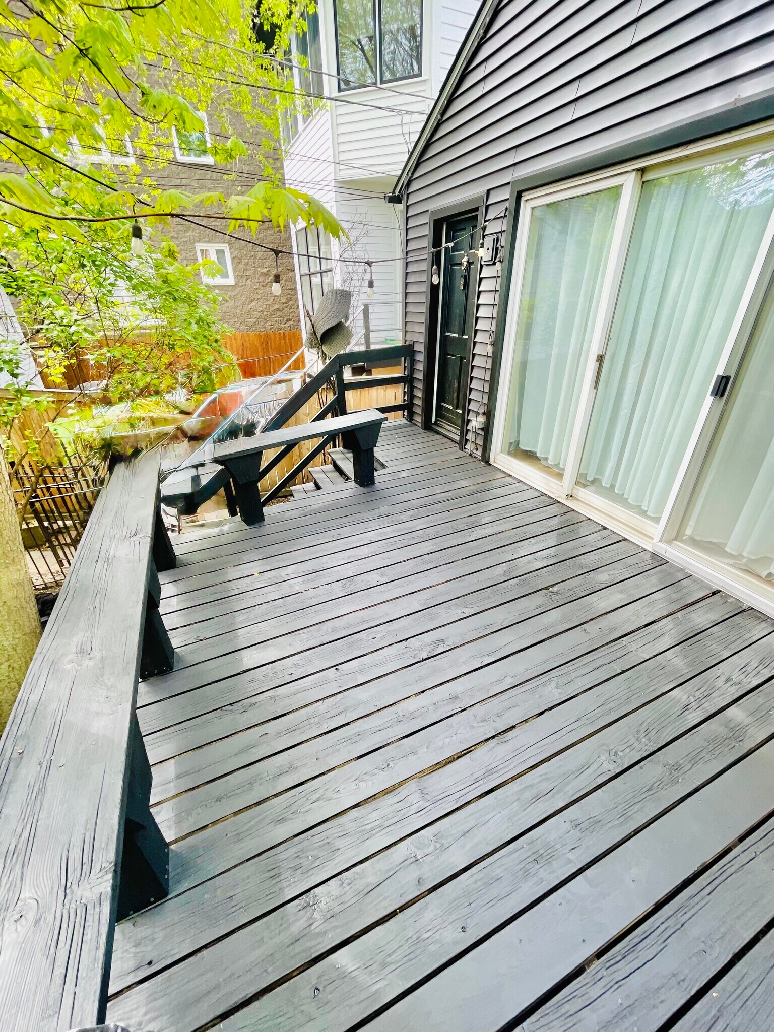 Private deck - 2233 N Janssen Ave
