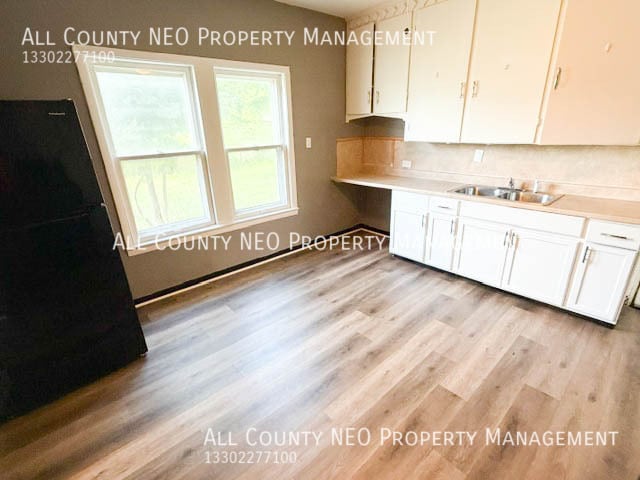 Building Photo - 13305 Durkee Ave