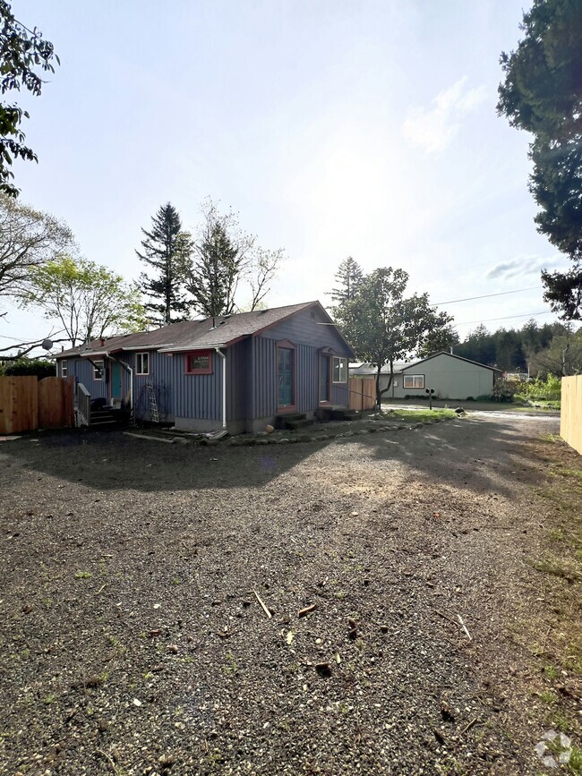 Building Photo - 1934 SE 138th Ave